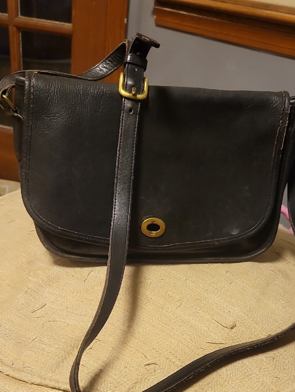Coach Black Leather Turn-Lock Crossbody Bag - Picture 9 of 9